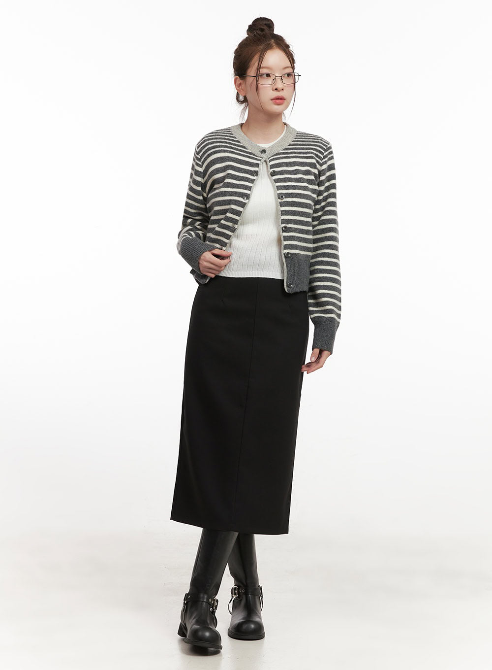 stripe-buttoned-cardigan-if505