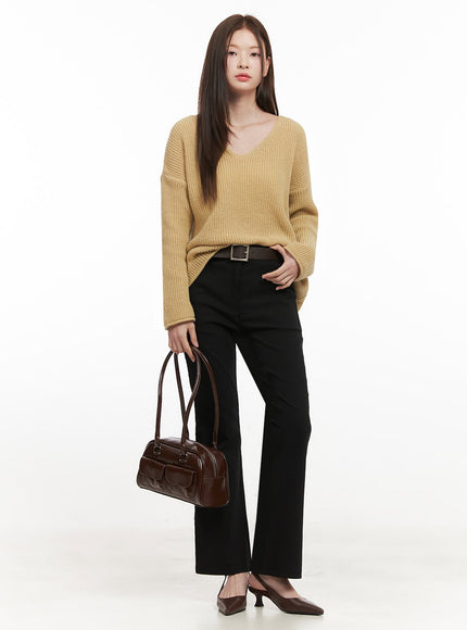 Relaxed-Fit V-Neck Sweater IF505