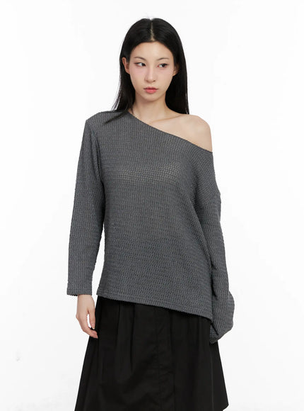 oversized-off-shoulder-knit-sweater-cg526
