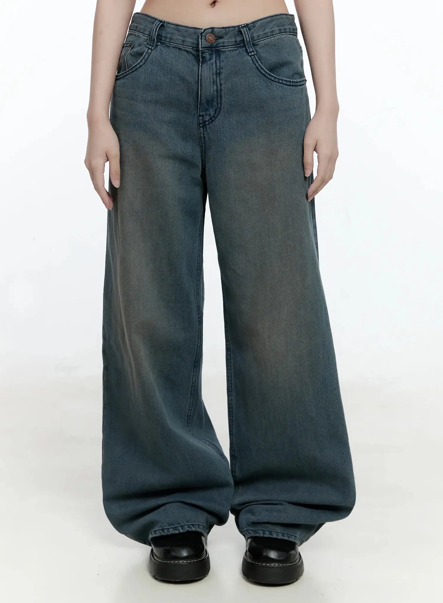 rayna-mid-wash-wide-fit-jeans-io527 / Blue