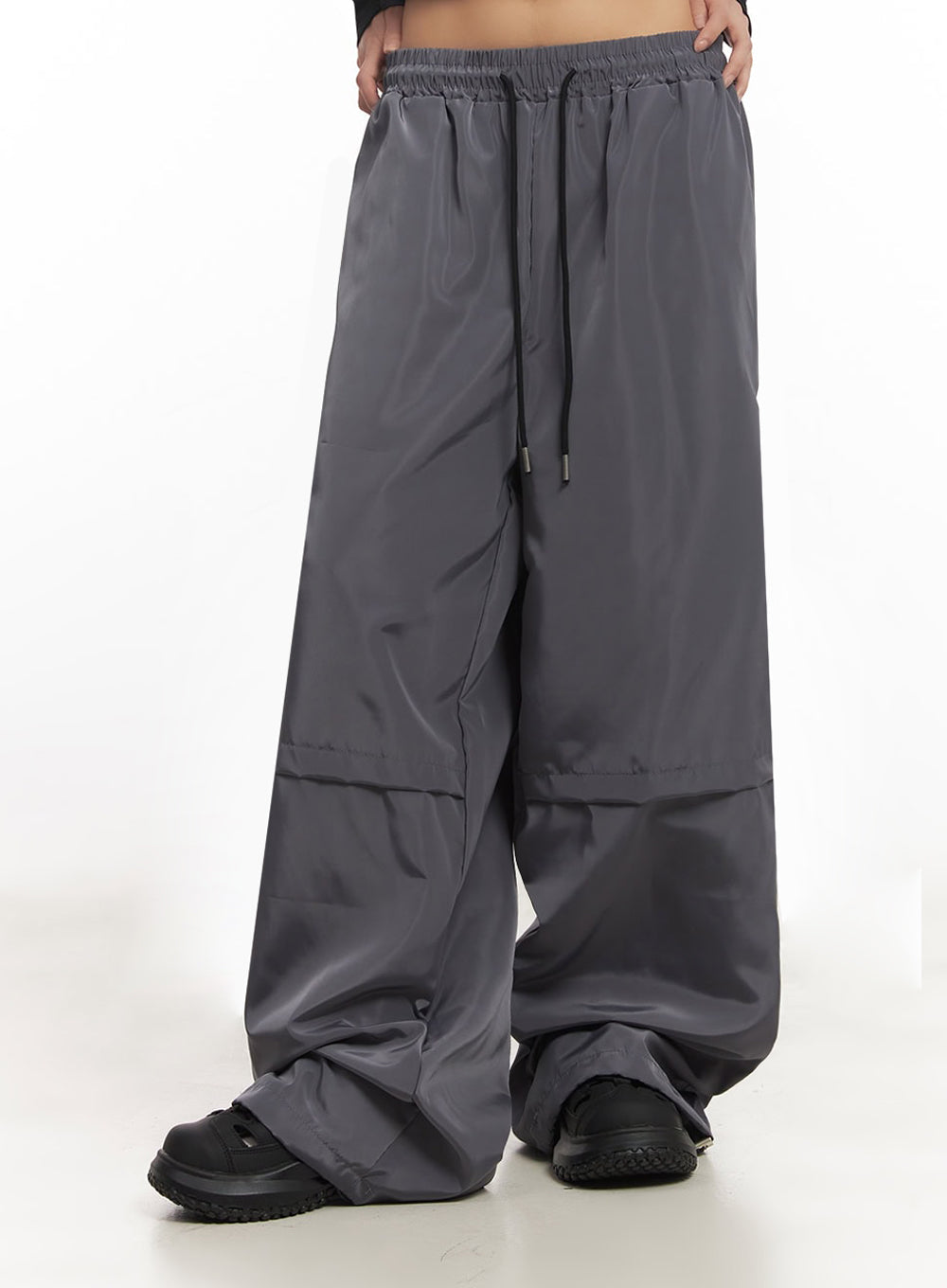 pintuck-wide-leg-windbreaker-trackpants-ia517 / Dark gray