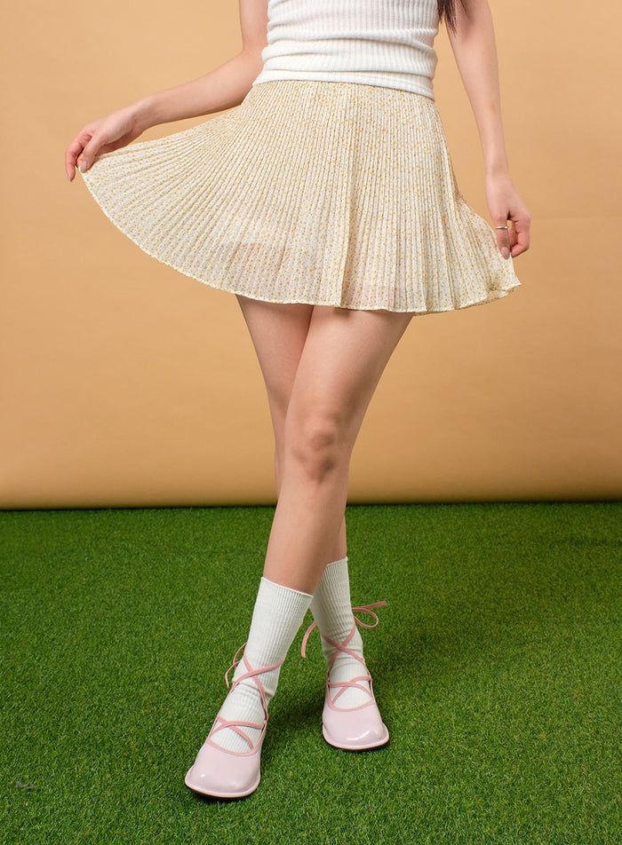 floral-flare-mini-skirt-ij430 / Light beige