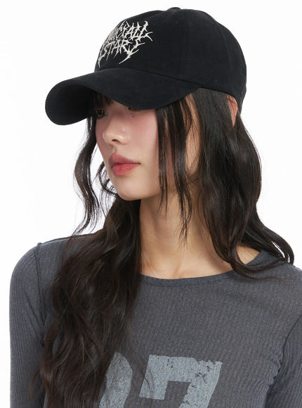 basic-graphic-embroidered-cap-cj501