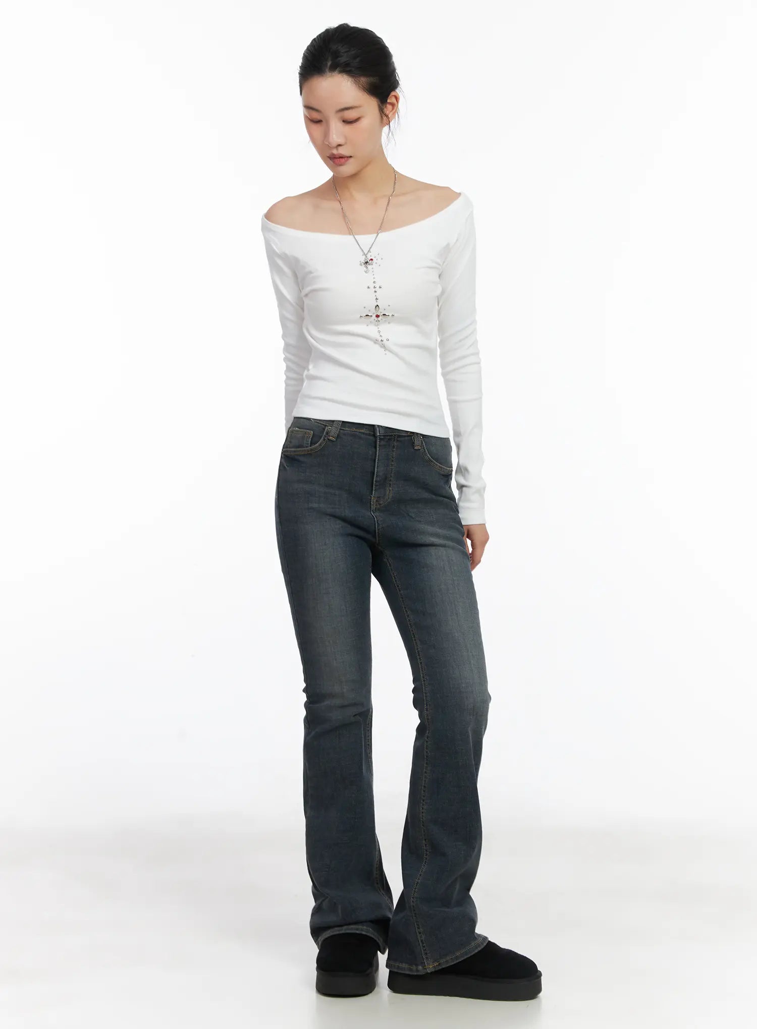 studded-boat-neck-long-sleeve-top-cd509