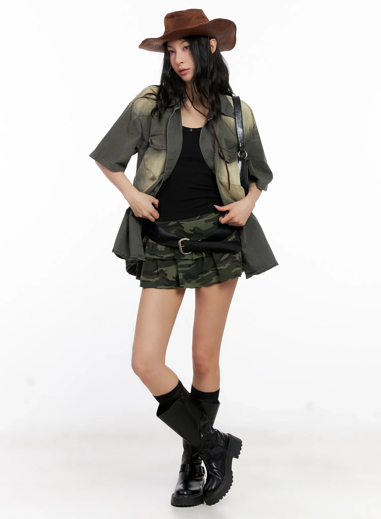 camo-ruffle-mini-skirt-ig508