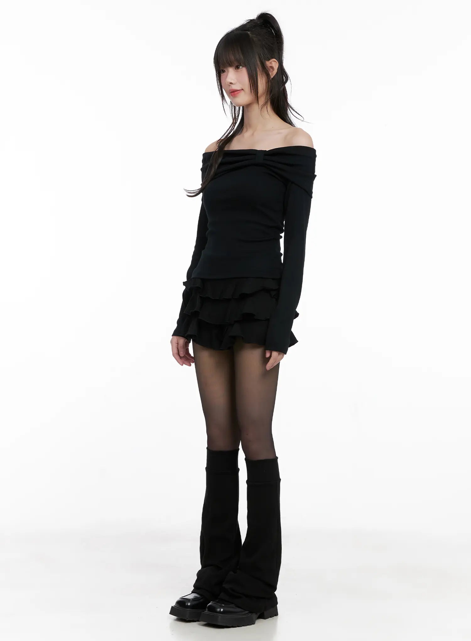 chic-black-bootcut-leg-warmers-cg515