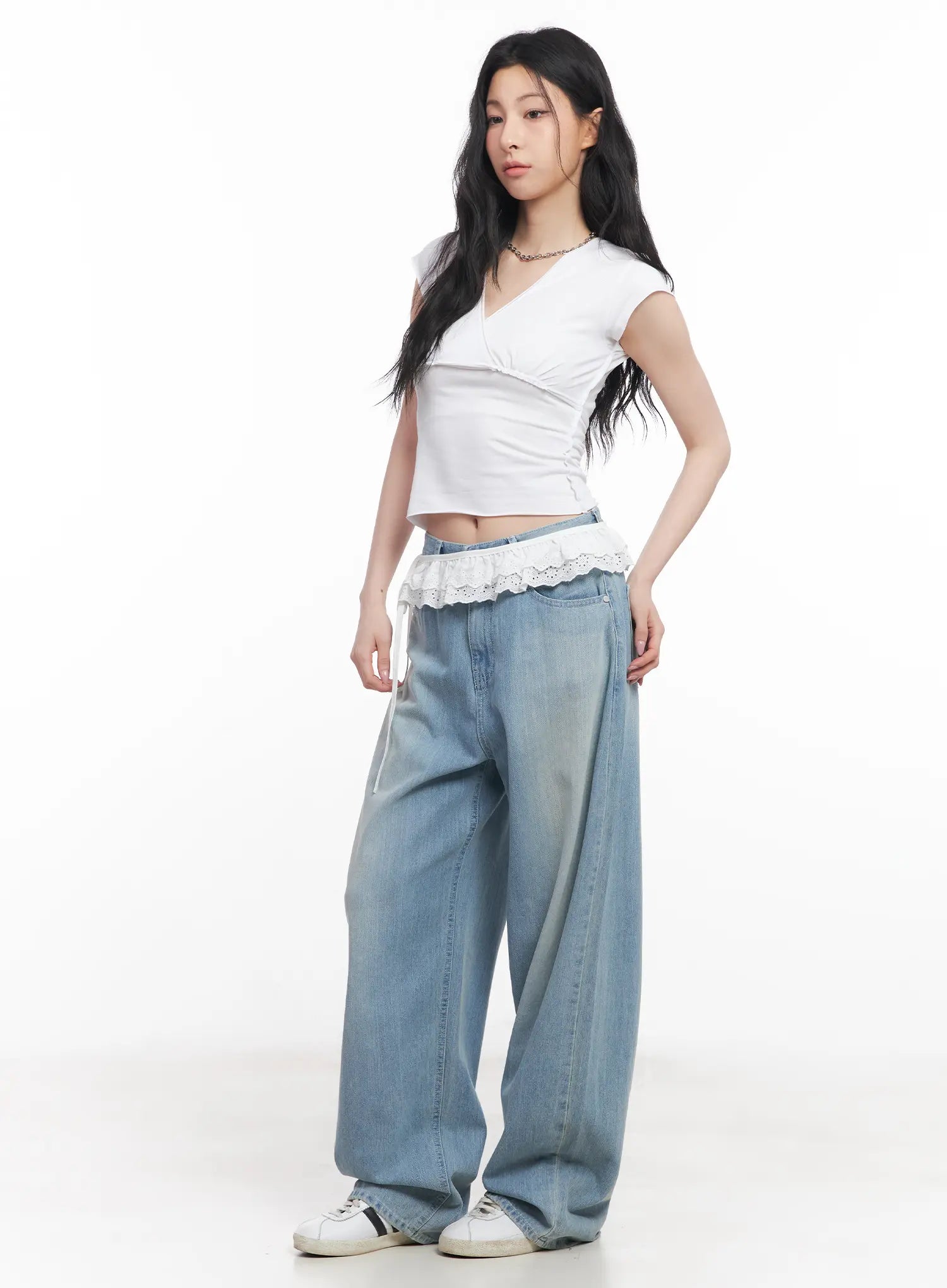 v-neck-cropped-tee-cu511