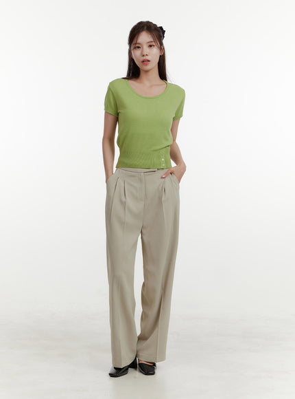 unbalanced-buttoned-crop-knit-tee-oy409