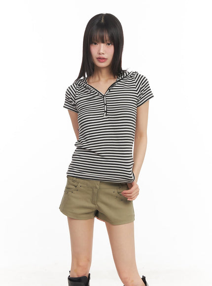 buttoned-striped-hooded-t-shirt-ca523