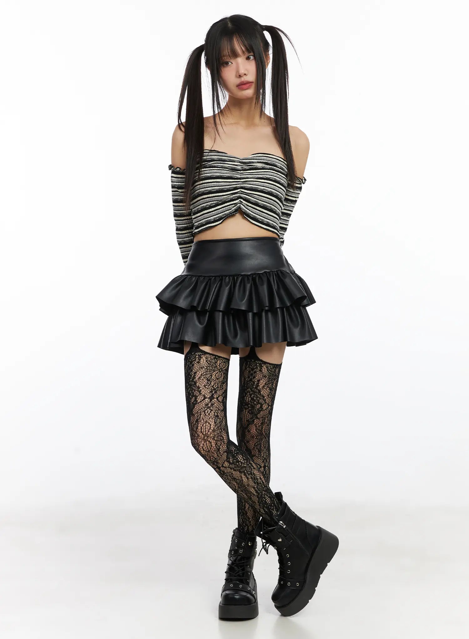 cropped-striped-off-shoulder-long-sleeve-top-cd522