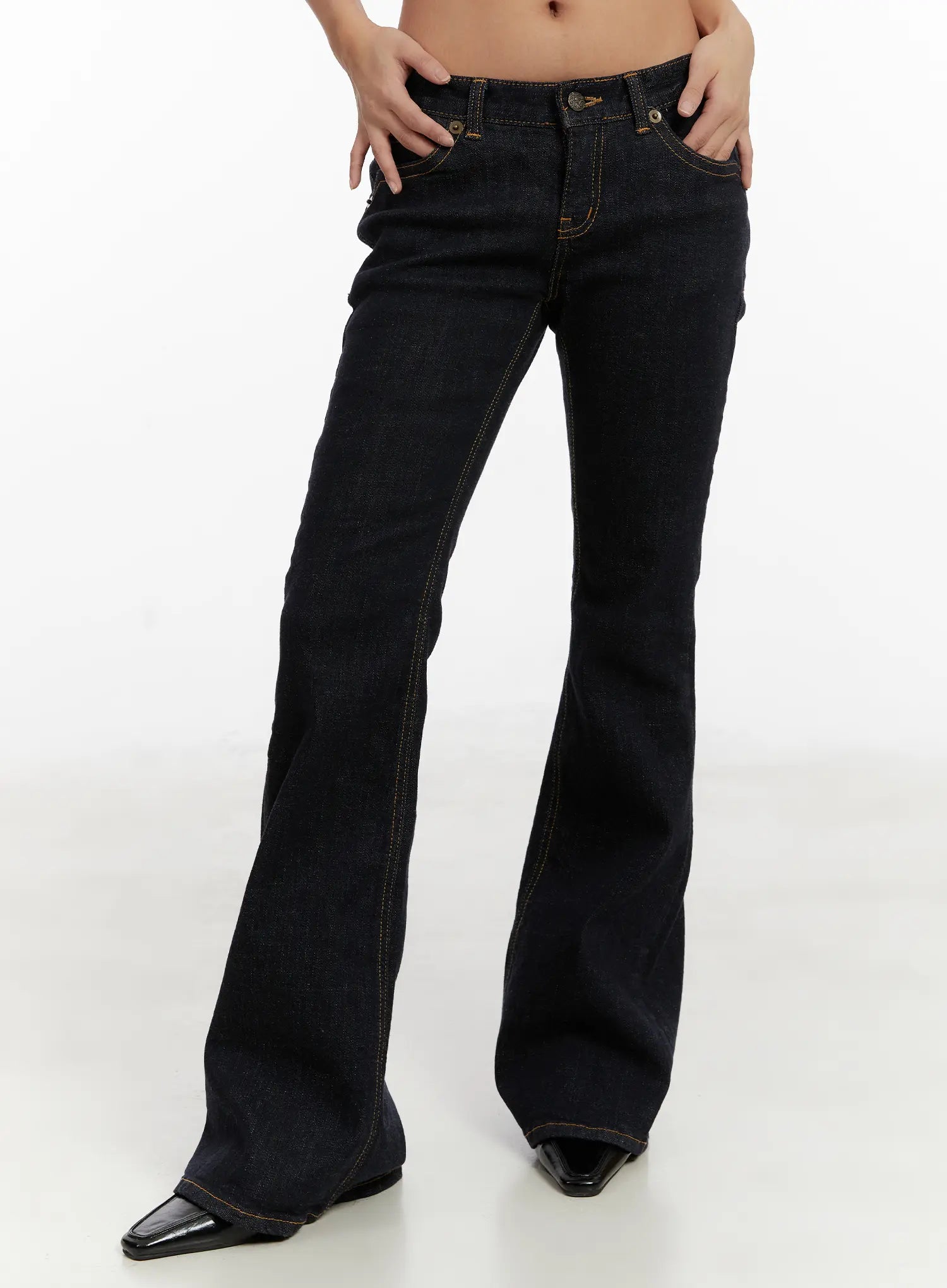 adalee-non-fade-low-rise-flare-jeans-cd515 / Dark blue