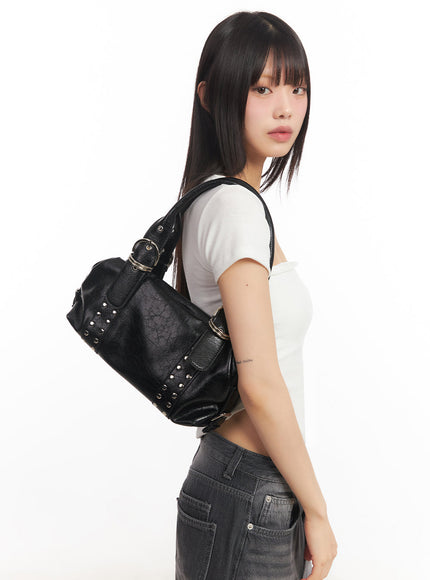 chic-studded-shoulder-bag-ia528