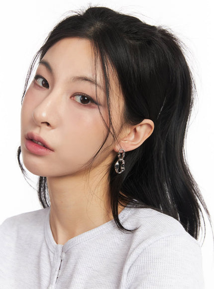 bold-link-earrings-ca516