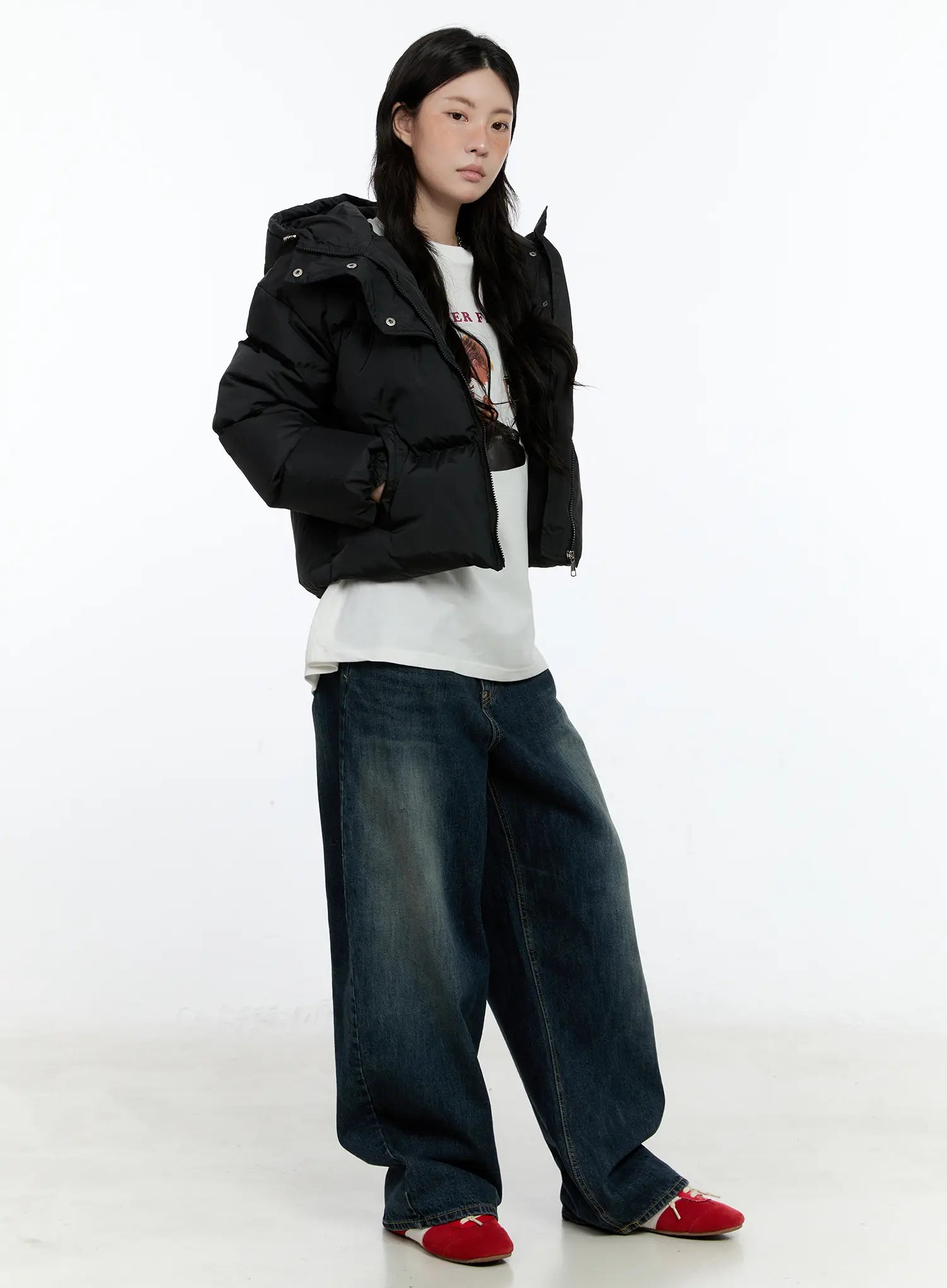 hunter-washed-wide-leg-jeans-cn517