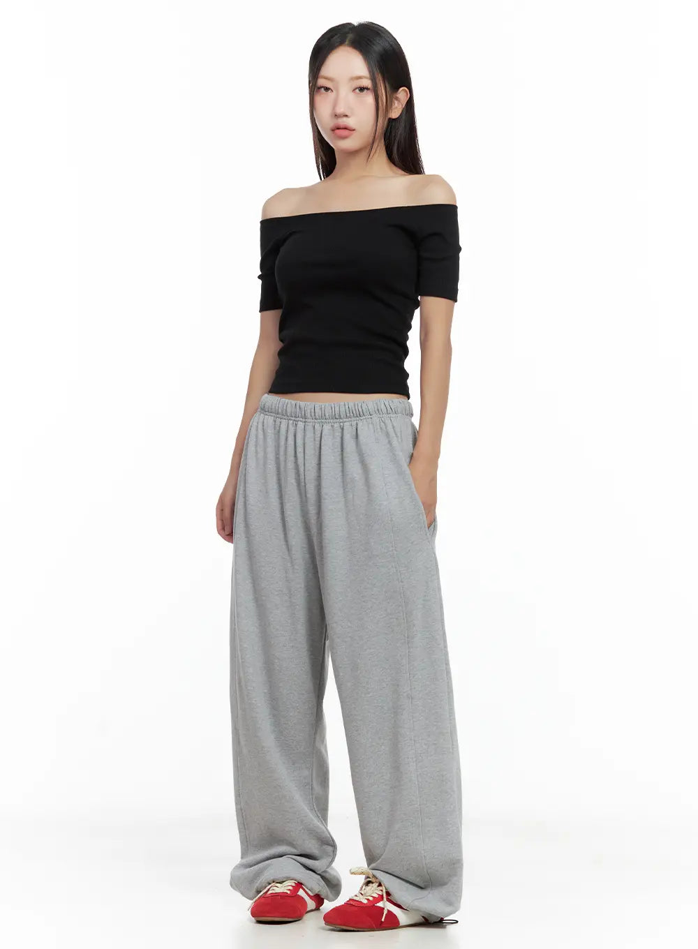 essential-loose-fit-sweatpants-cl508