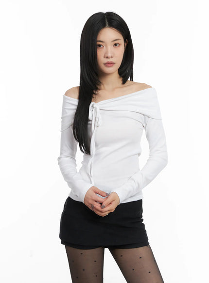 elegant-off-shoulder-long-sleeve-top-cd508 / White