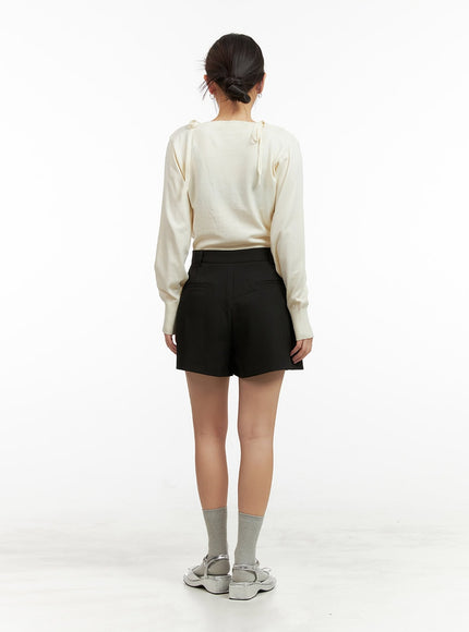 v-neck-strap-buttoned-cardigan-ou407