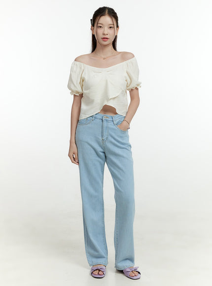 ava-light-washed-straight-jeans-ol430