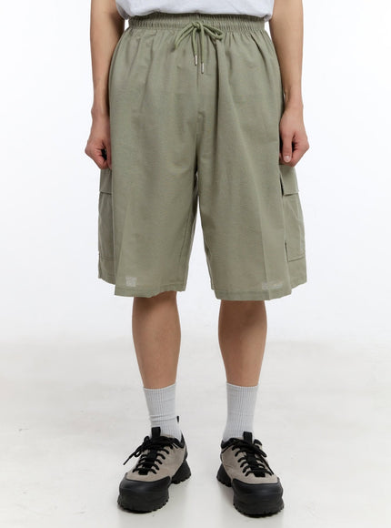 men-s-cargo-cotton-wide-fit-shorts-iy530