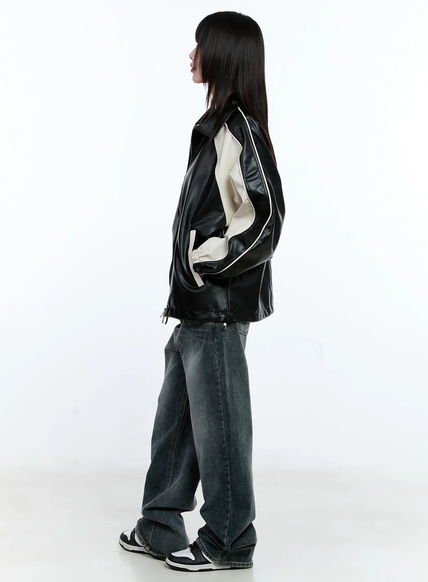 soomin-vintage-wash-wide-leg-jeans