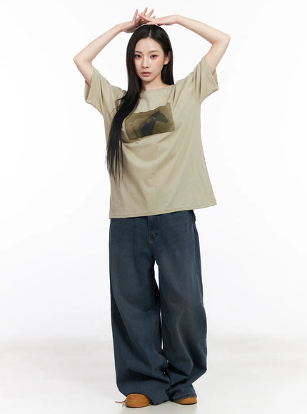 oversized-graphic-print-t-shirt-cm519