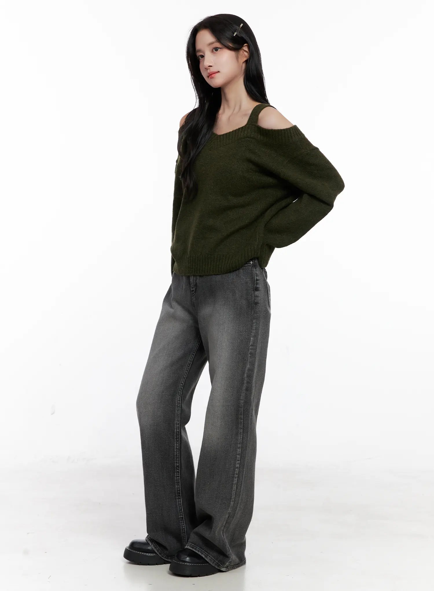 yunah-washed-semi-wide-jeans-co524