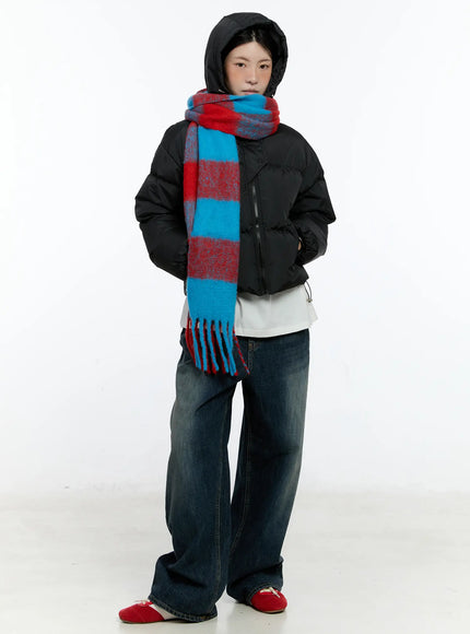 Contrast Checkered Fringe Scarf IN513