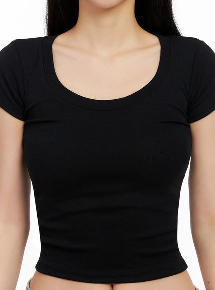 basic-ribbed-cropped-tee-ig508