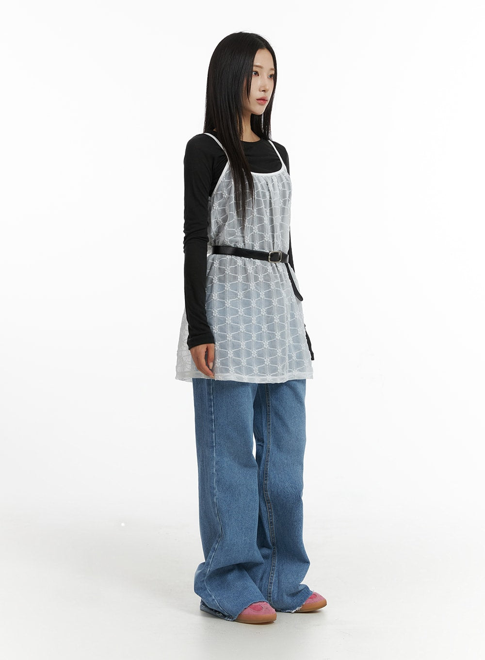 layered-mesh-sleeveless-mini-dress-cj431