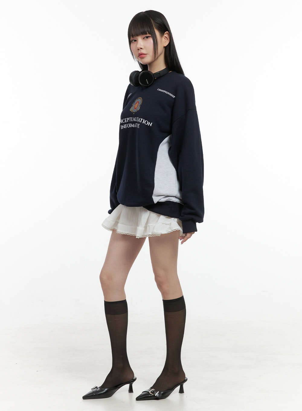 graphic-lettering-crew-neck-sweatshirt-os410