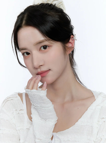 delicate-butterfly-ear-cuff-cg514