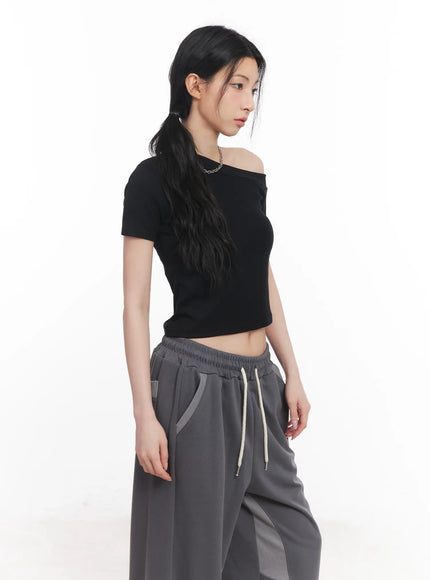 one-shoulder-slim-fit-crop-top-cu510