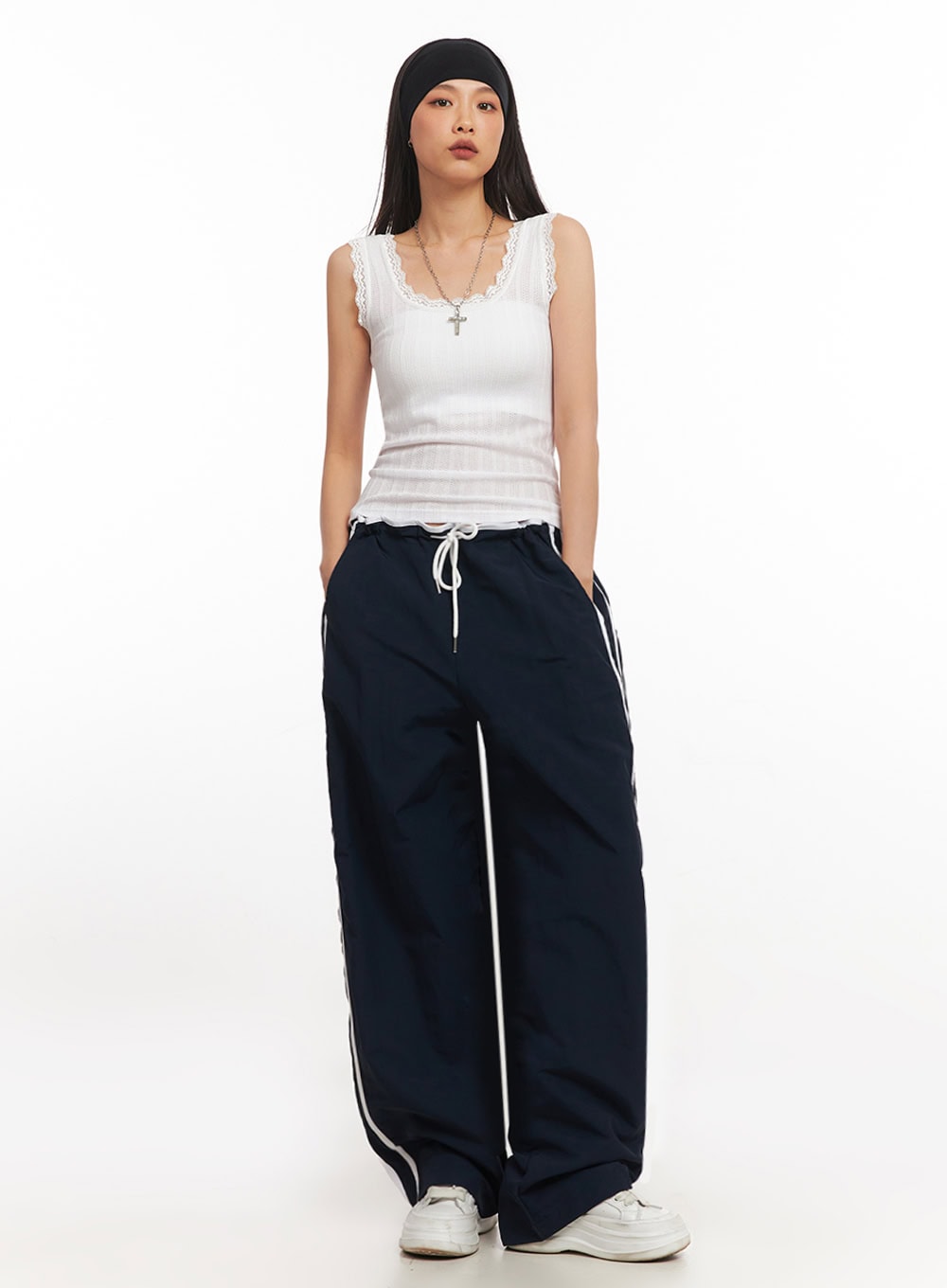 striped-nylon-track-pants-ia507