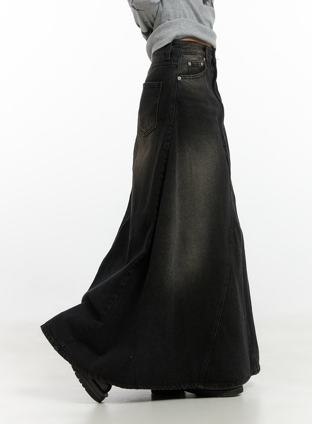 classic-washed-denim-maxi-skirt-cs425