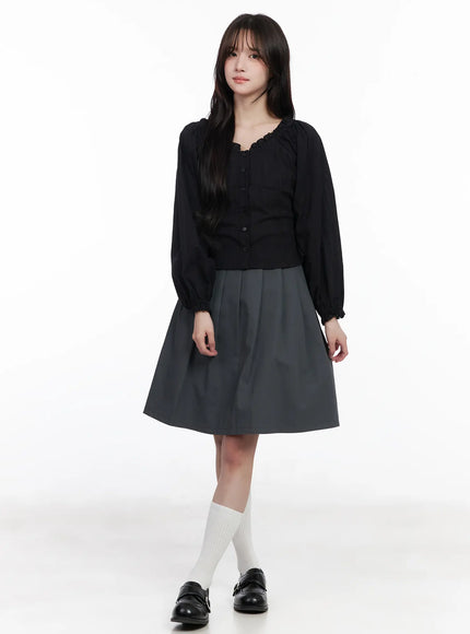 puff-sleeve-button-up-blouse-cm531