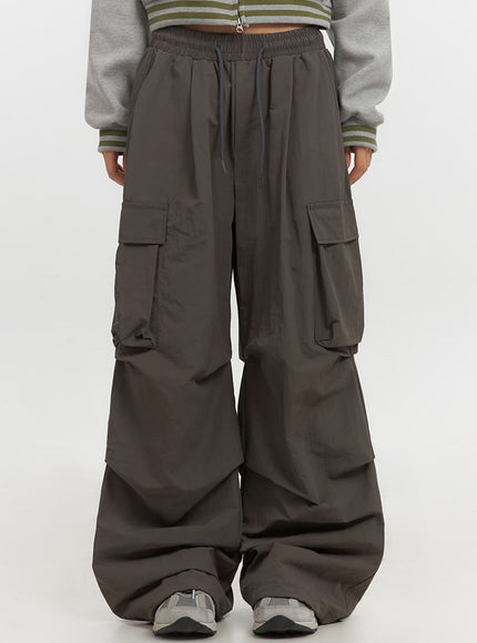 pocketed-wide-leg-cargo-pants-if510