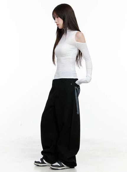 shoulder-cut-out-long-sleeve-top-co521