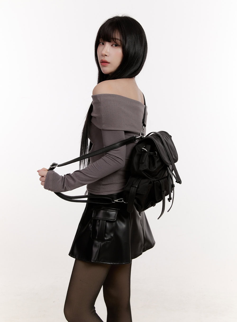 urban-strapped-backpack-with-pockets-cj529