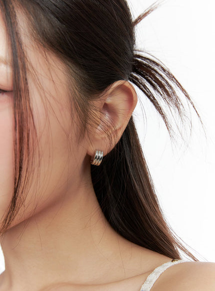 three-ring-earrings-io418