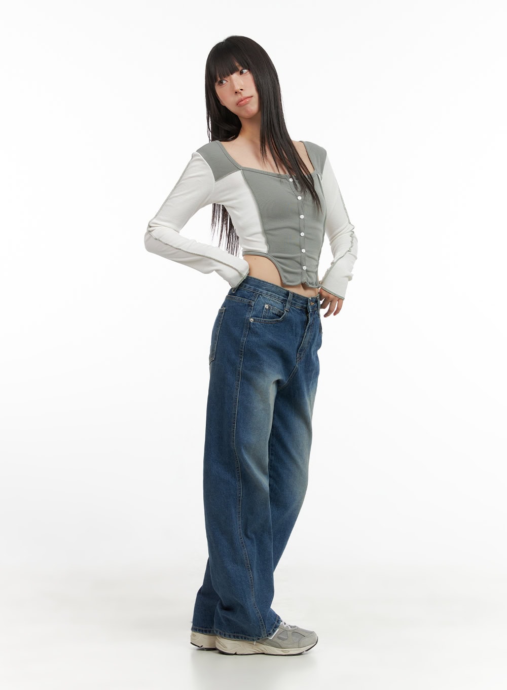 contrasting-long-sleeve-crop-top-cg420