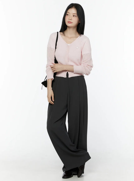v-neck-boucle-crop-cardigan-iu503