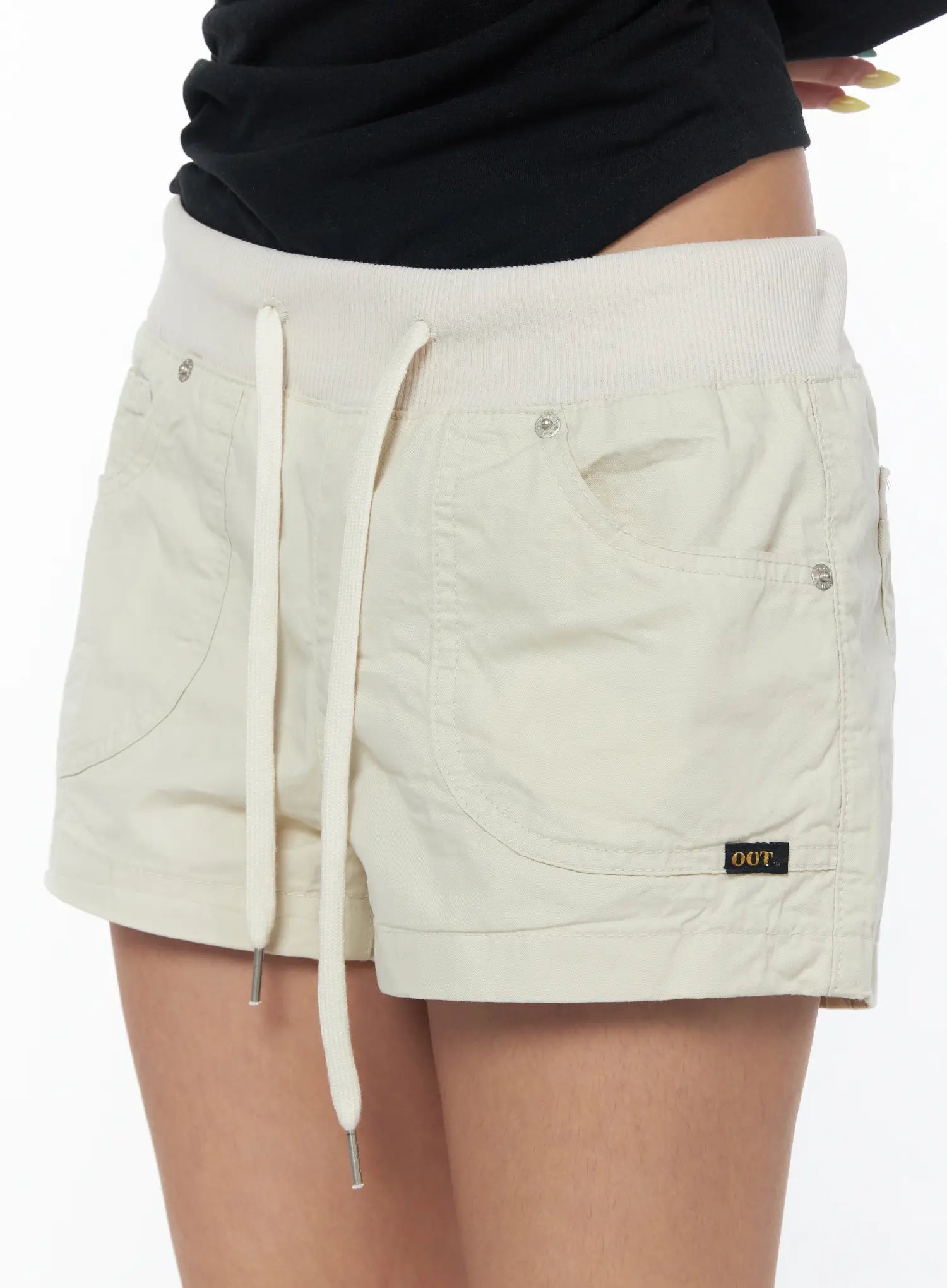 elastic-waist-utility-shorts-cu502