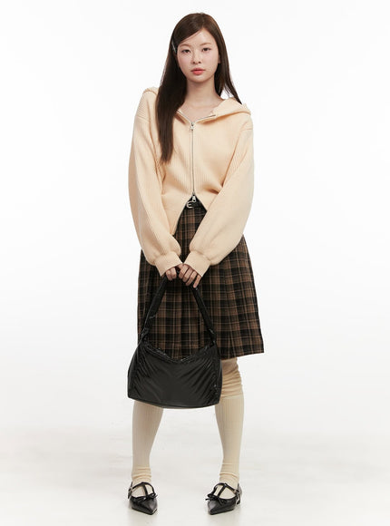 checkered-pleated-midi-skirt-ij527