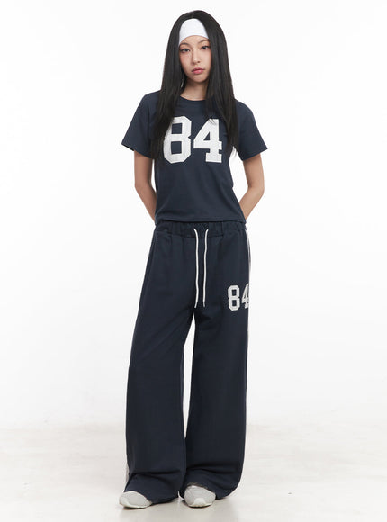 lace-embroidered-84-graphic-tee-iy516