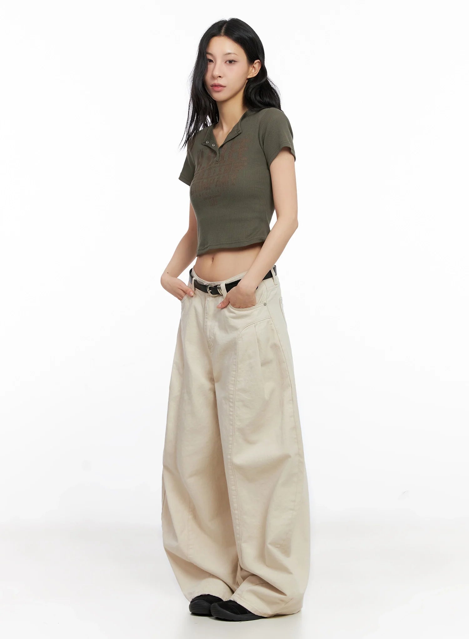 graphic-snap-collar-crop-tee-ig508