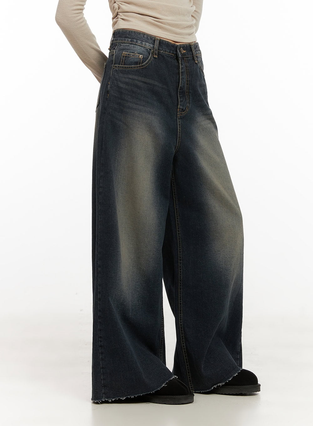 tasha-low-waist-washed-wide-leg-jeans-cd410