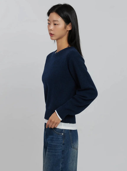 soft-round-neck-knit-top-ij508