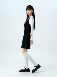 sleeveless-square-neck-mini-dress-ig312