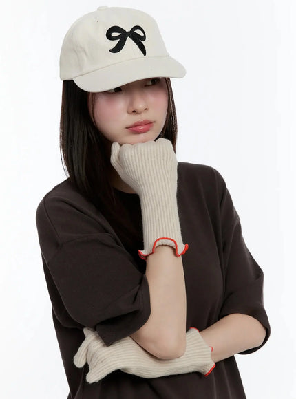 handmade-knit-touchscreen-gloves-id526