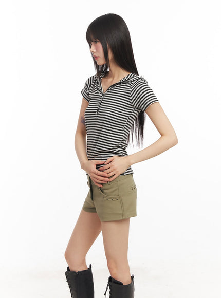 buttoned-striped-hooded-t-shirt-ca523